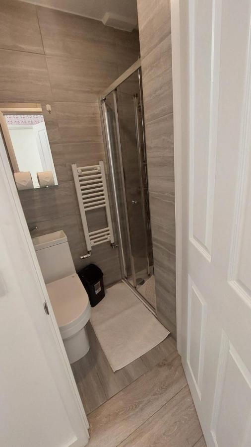 Double En-Suite Room Available In 3 Bed Apt Londyn Zewnętrze zdjęcie